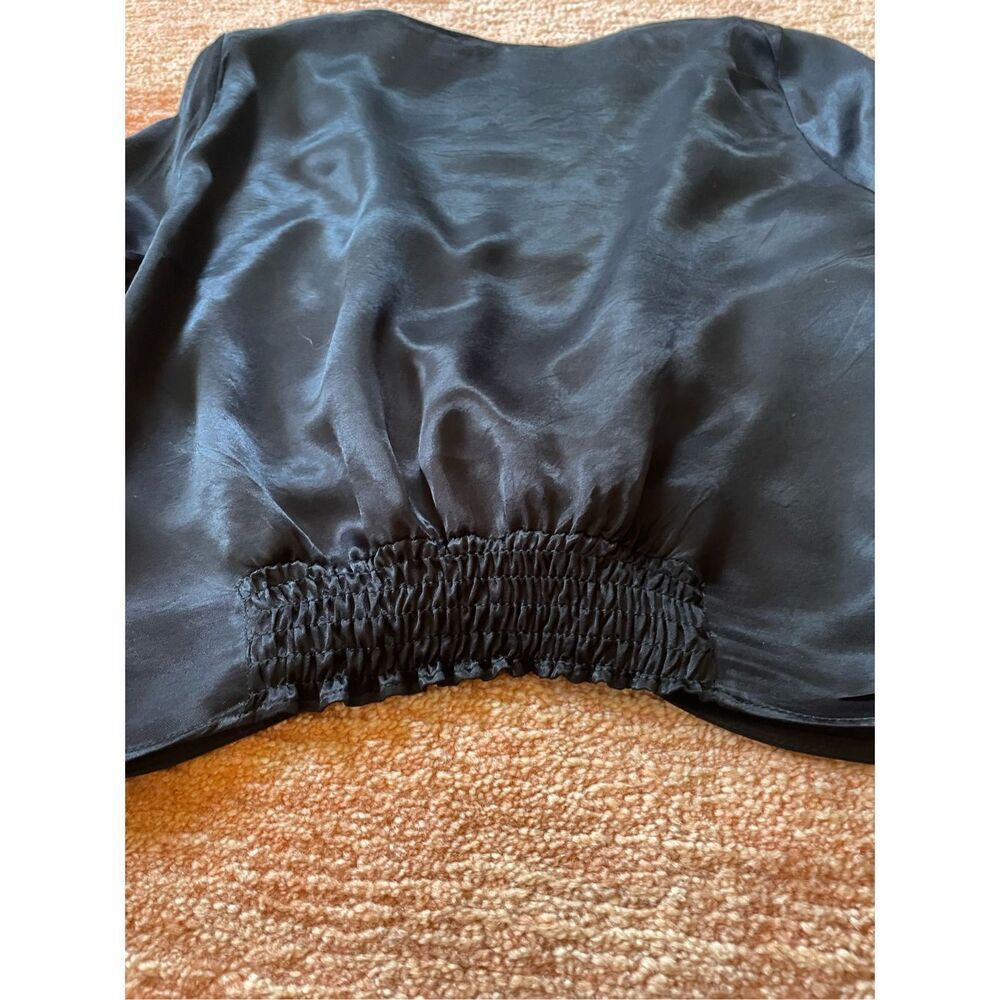Zara Women's Long Sleeve Black Satin Twist Front Top Size S - Picture 11 of 11